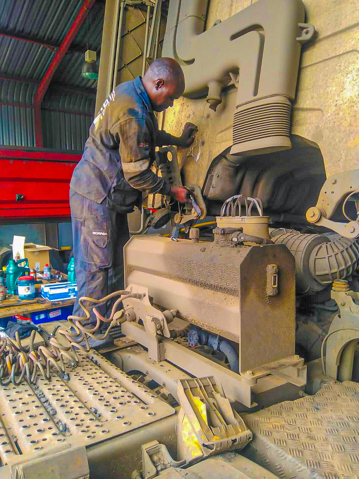 Themba Automobile Mechanic