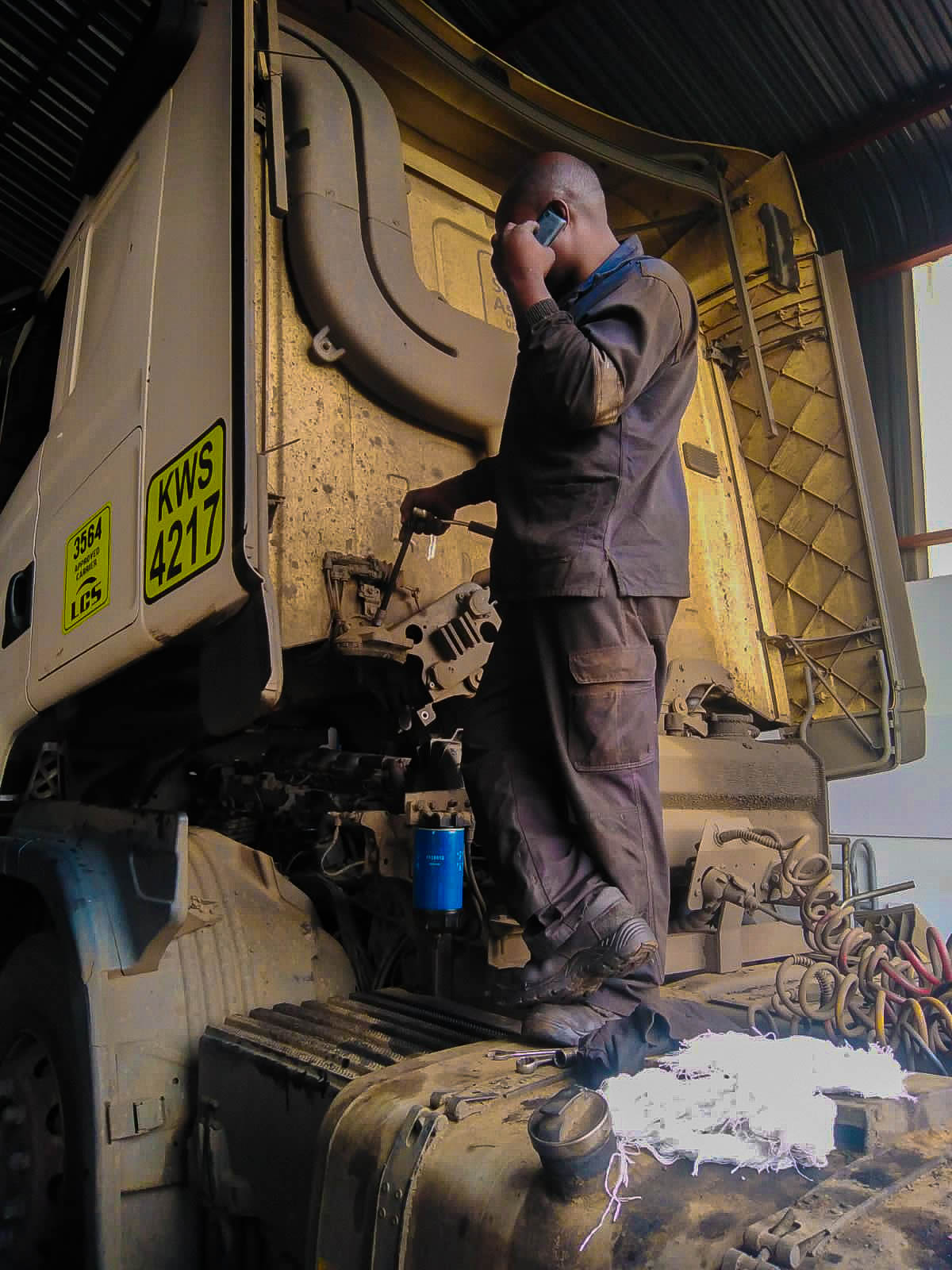 Themba Automobile Mechanic