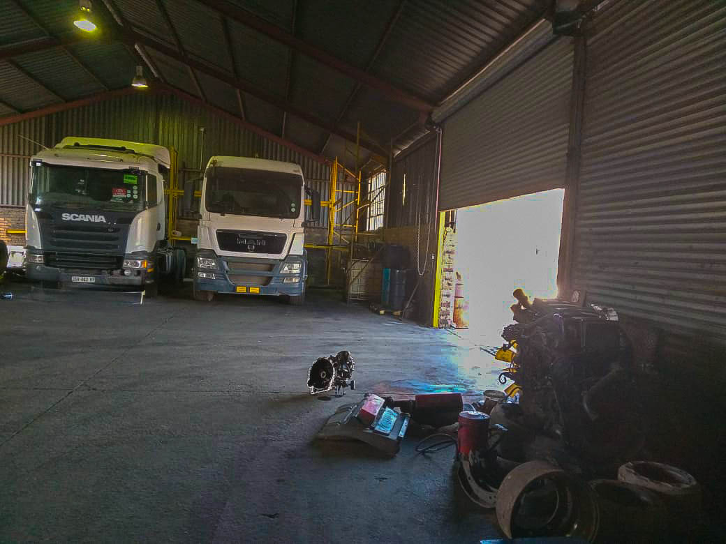 Themba Automobile Mechanic